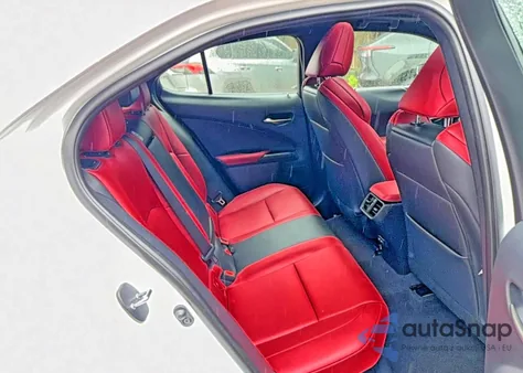 2021 Lexus Ux 250H F Sport z USA, uszkodzony, nr VIN JTHR9JBH0M2045177